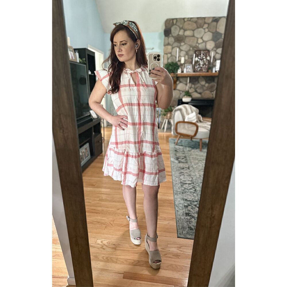 Loftācheckeredā
dress - Picture 7 of 16